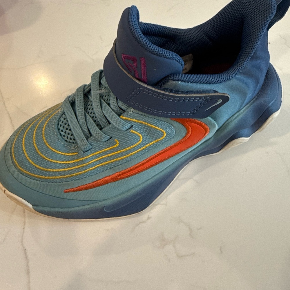 Nike Kids Sneakers in Blue and Orange